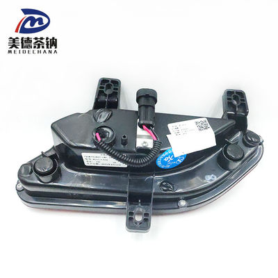 Специализированный задний бамперный фонарь для B, разработанный для удовлетворения требований клиента