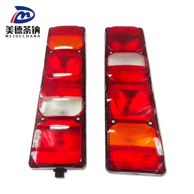 Части тяжелых грузовых автомобилей A7 T7H WG9925810001 WG9925810002 Задние задние фонари для замены/ремонта